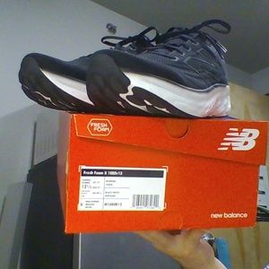 New Balance M1080k13